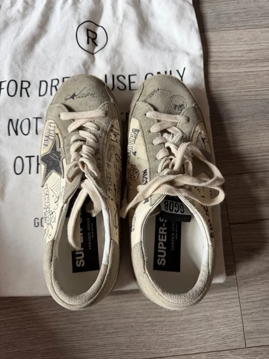Golden Goose Beige/White Hand-Drawn Superstar Sneakers. Miami nights. - Picture 2 of 4